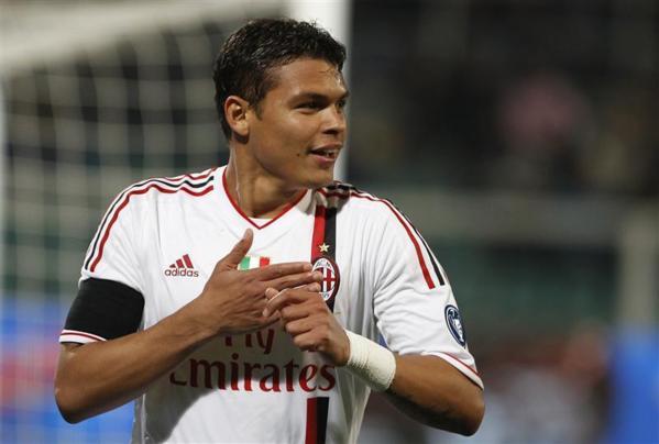 Le Milan AC rend hommage à Thiago Silva