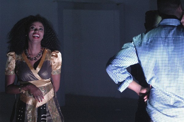 Les Photos de la charmante Adjouza sur le tournage de son dernier clip
