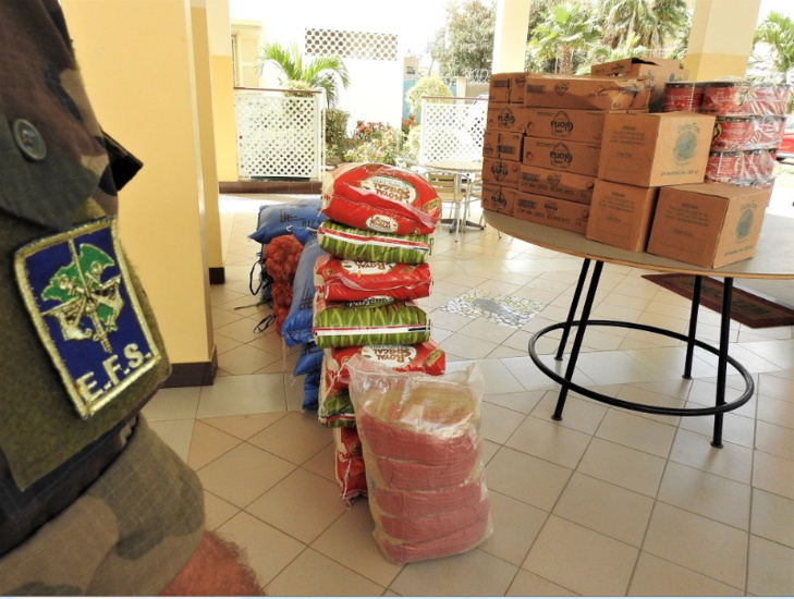 Distribution denrées de 1ère nécessité: Les Eléments français au Sénégal en action au profit de l’atelier Colombin et de la Pouponnière à Dakar Distribution denrées de 1ère nécessité: Les Eléments français au Sénégal en action au profit de l’atelier Colombin et de la Pouponnière à Dakar