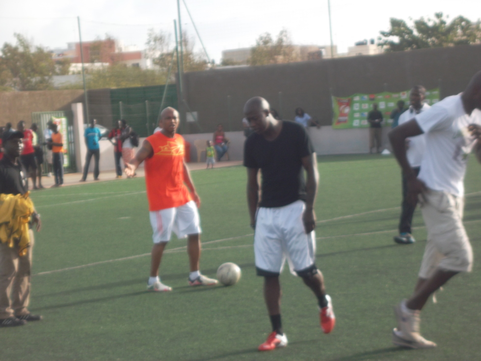 El Hadj Diouf lors d'un match de gala entre la génération 2000 et l'équipe du Radisson Blu
