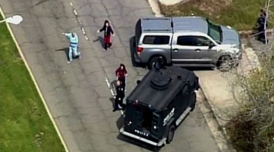 [ VIDEO ] Etats-Unis : Une fusillade dans un cinéma à Denver fait 14 morts