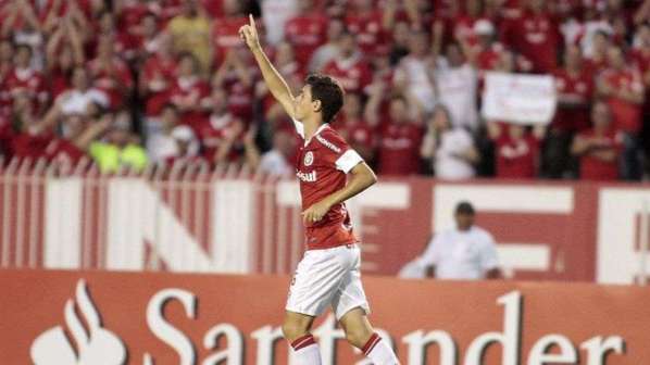 Officiel : Chelsea recrute le Brésilien Oscar !