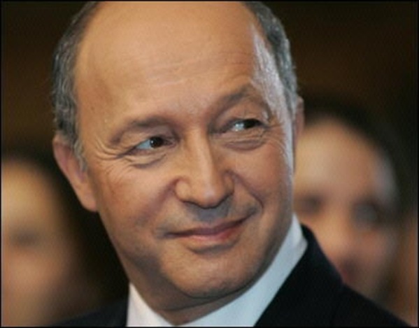 Laurent Fabius chez Y’en a marre : les dessous d’une visite