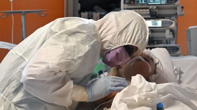 Coronavirus : Un homme de 74 ans, porte le nombre de décès à 11