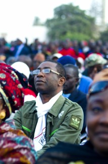 Ces requins qui veulent dévorer Youssou Ndour !