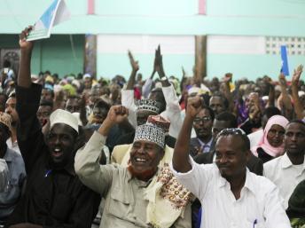 En Somalie, l'Assemblée constituante adopte la Constitution