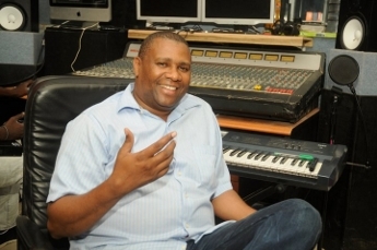 Papis Konaté: "La musique sénégalaise est en perte de vitesse"