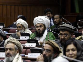 Afghanistan : le Parlement vote la révocation de deux ministres de premier plan Afghanistan : le Parlement vote la révocation de deux ministres de premier plan