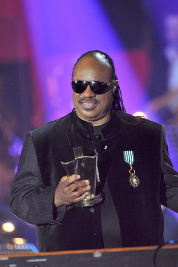 Stevie Wonder demande le divorce Stevie Wonder demande le divorce