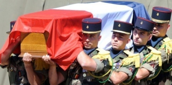 Un soldat français meurt en Afghanistan, un autre blessé