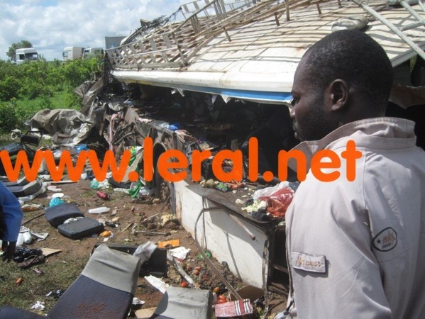 Photos de l'accident mortel sur l’axe Kaolack-Kaffrine 