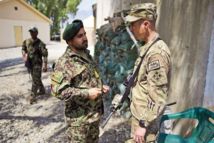 Afghanistan : l'Otan aux prises avec des ennemis infiltrés
