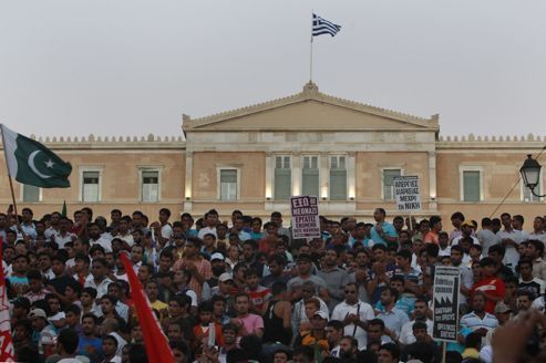 En Grèce, la crise réveille le sentiment identitaire