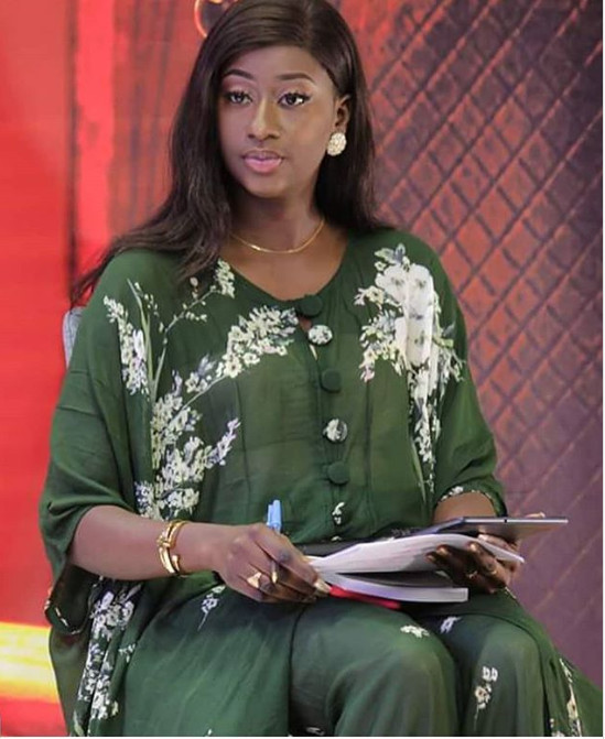 Daba Ndiaye de la série "Vip Sagnsé", en mode très classe !