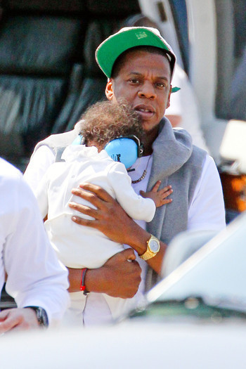 Jay-Z : première photo de lui seul avec Blue Ivy