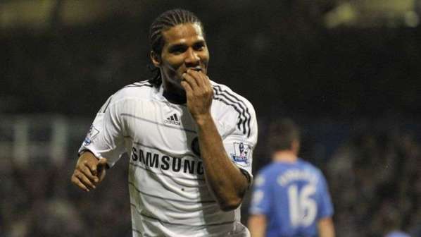 Chelsea : le cauchemar de Malouda n’en finit plus !