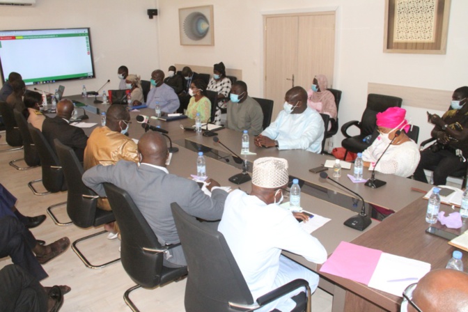 Dakar, épicentre de la Covid-19: Les 19 Maires se mobilisent pour évaluer le travail et...