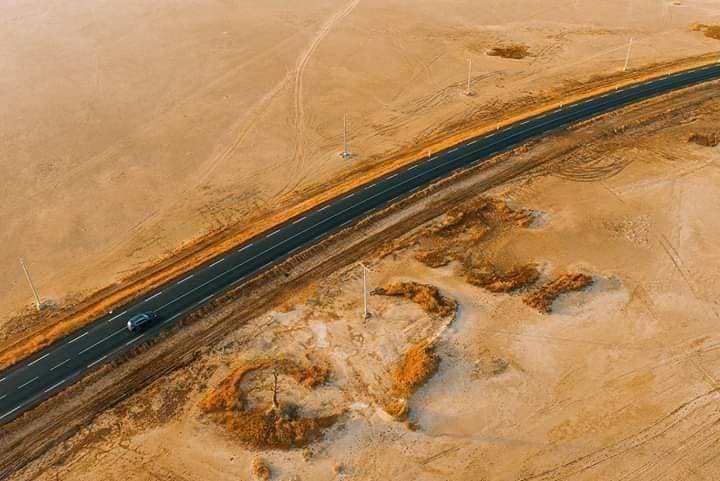 La route Joa - Samba Dia - Djiffer et sa bretelle Samba Dia - Fimela dans le Sine Saloum, une des belles routes du Sénégal