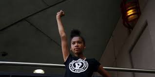 Un suspect noir tué à Atlanta: la cheffe de la police démissionne