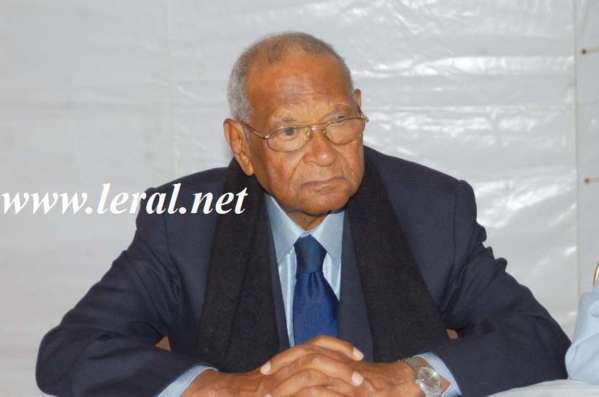 Amadou Makhtar Mbow porté de la tête de la Commission d’évaluation des institutions républicaines