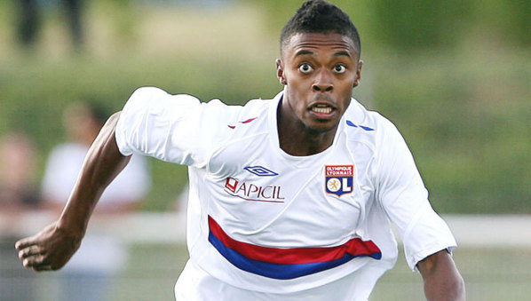 OL : Michel Bastos déjà sur le flanc ?