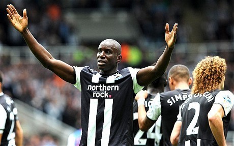 Newcastle arrache le nul à Everton grâce à un doublé de Demba Bâ