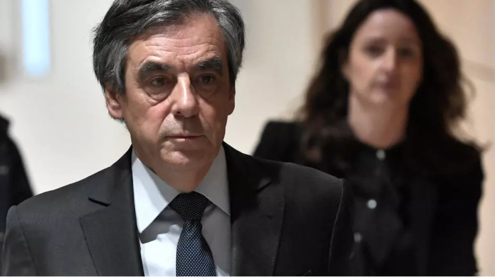 Affaire Fillon: Emmanuel Macron saisit le Conseil supérieur de la magistrature