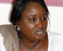 La suppression du Sénat ''rend justice au peuple sénégalais'', selon Hélène Tine