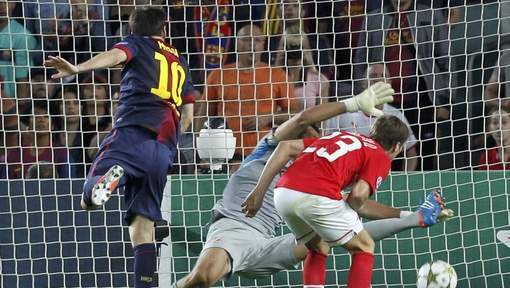 Lionel Messi sait aussi marquer de la tête