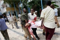 Somalie - Deux kamikazes ensanglantent Mogadiscio