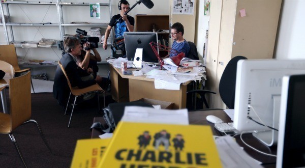 Affaire Charlie Hebdo: Oulémas de pacotille contre faux Voltaire