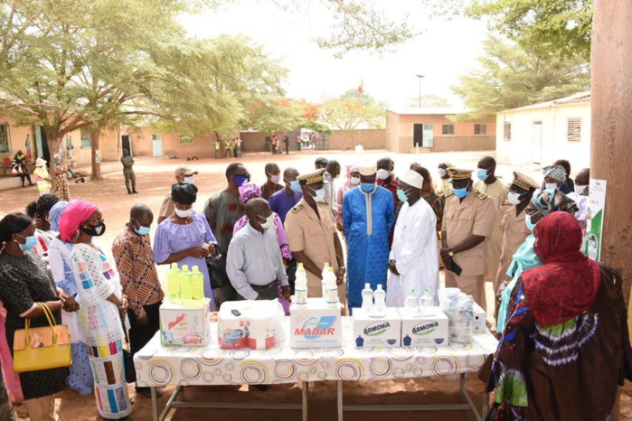 Reprise des cours: Le ministre Oumar Guèye dit être rassuré et félicite les maires de Guediawaye et de Pikine, pour les dispositions prises