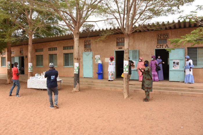 Reprise des cours: Le ministre Oumar Guèye dit être rassuré et félicite les maires de Guediawaye et de Pikine, pour les dispositions prises