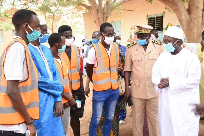 Reprise des cours: Le ministre Oumar Guèye dit être rassuré et félicite les maires de Guediawaye et de Pikine, pour les dispositions prises