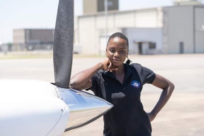 Khady Djibril Ndiaye, pilote de ligne: «J’ai piloté un avion avant de conduire une voiture»