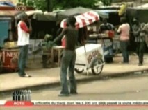Bagarre entre Mbaye Ndiaye et un marchand ambulant sur l'avenue Bourguiba.