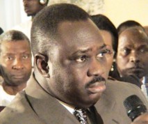 Le Professeur Serigne Diop à Abdoulaye Diop, ancien ministre de l'Economie et des Finances: "Le Sénégal à encore besoin de vous"