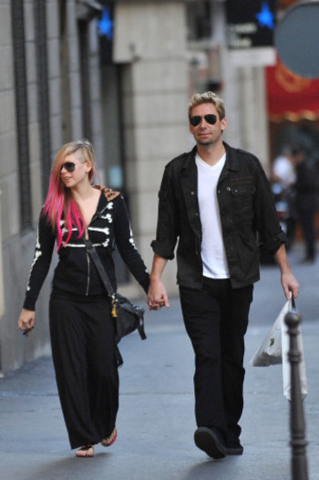 Avril Lavigne enceinte ? Avril Lavigne enceinte ?