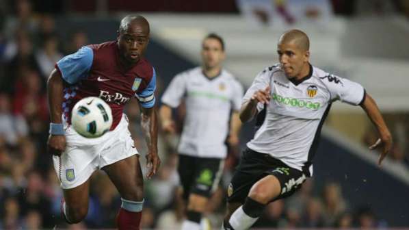 Valence : Sofiane Feghouli répond à l’intérêt de MU, Man City & Co