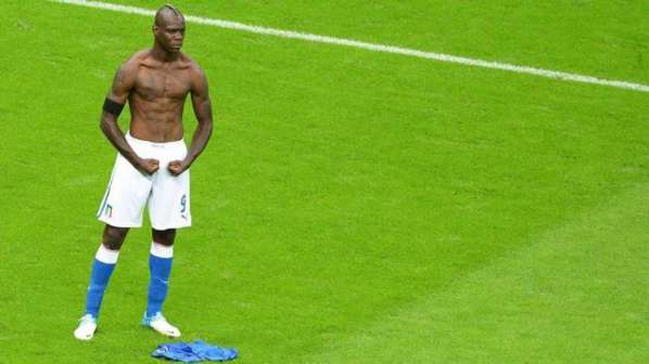 Mario Balotelli a du souci à se faire...
