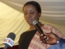 La ministre de la Famille accusée de « financement partisane » sur les 80 millions destinés aux groupements féminins