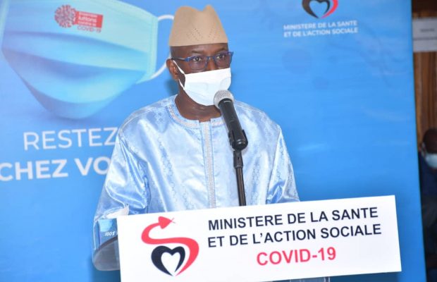 Covid -19: Aly Ngouille Ndiaye "porte" le masque pour trois mois