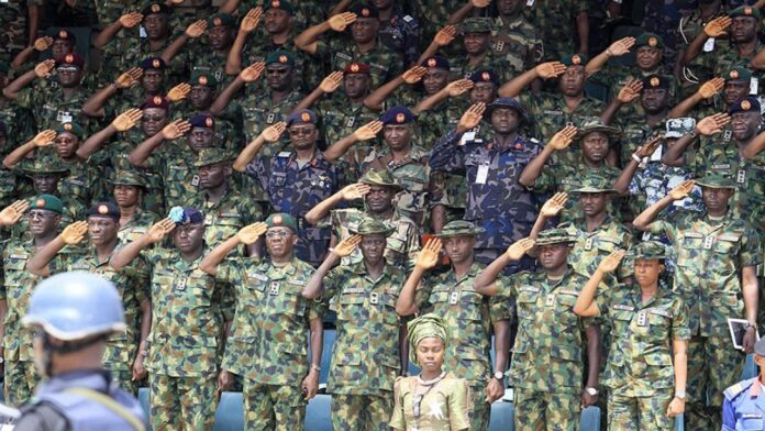 Nigéria: 365 officiers démissionnent de l’armée