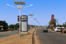 La place du Millénaire change de visage grâce aux lampadaires solaires