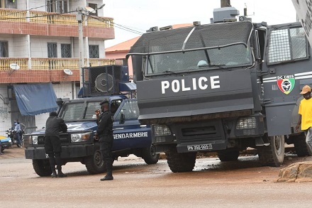 Manifestation prévue ce lundi en Guinée: un impressionnant dispositif sécuritaire devant son domicile pour coincer Cellou Dalein Diallo