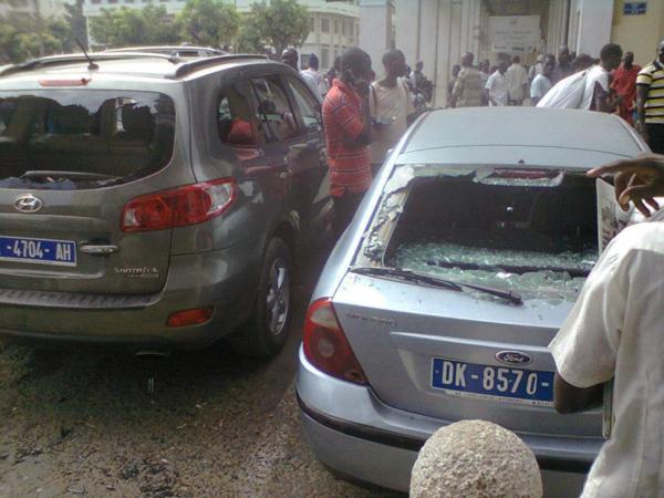 Les jeunes de Bokk guiss-guiss de tout cœur avec les « Thiantacounes »