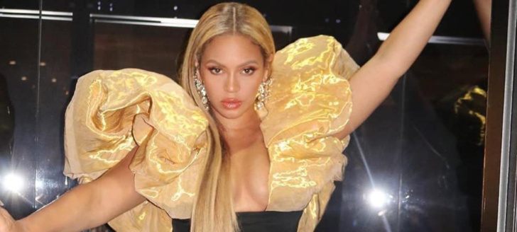 Beyoncé surpasse-t-elle la chanteuse Taylor Swift ?