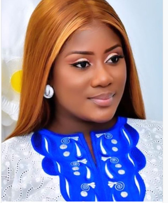 Photos - Mamy Camara, l’épouse de Abba No stress, une vraie diva !