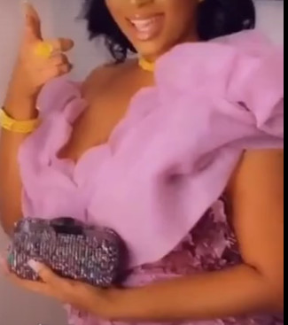 Découvrez le nouveau "sagnsé" de Betty qui enflamme la toile! (Photos)