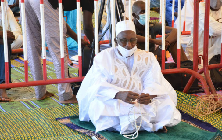 Tabaski: Voici les images de la prière à la mosquée Omarienne !
